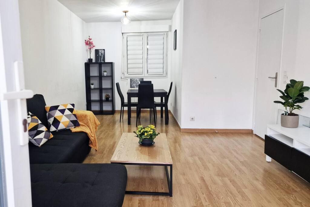 Appart Cosy & Spacieux-Metro7 Louis-Aragon+Parking Apartment Vitry-sur-Seine Luaran gambar
